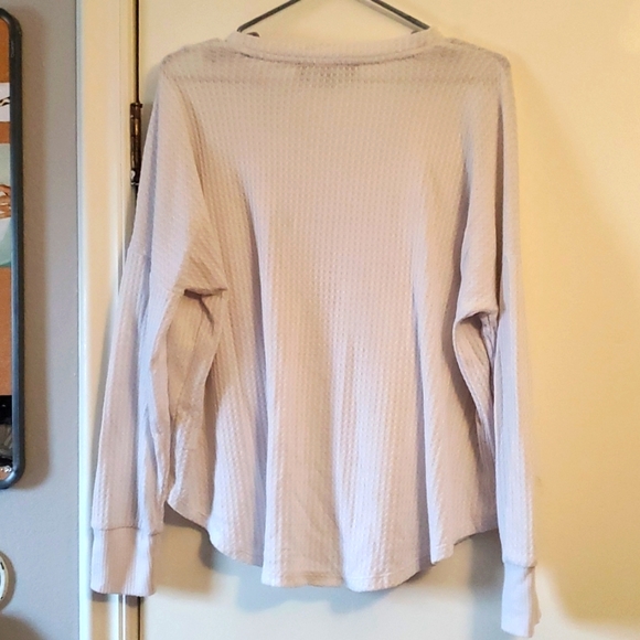 White Tommy Sweater - Picture 2 of 3